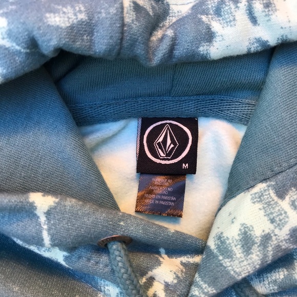 Volcom Tie-Dye Camo Hoodie - Picture 12 of 14